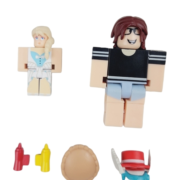 Roblox Adopt Me: Backyard BBQ Jazwares - Picture 2 of 3